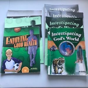 COPY - Abeka, Science Books grade 5, Investigating God's World and Enjoying Goo…